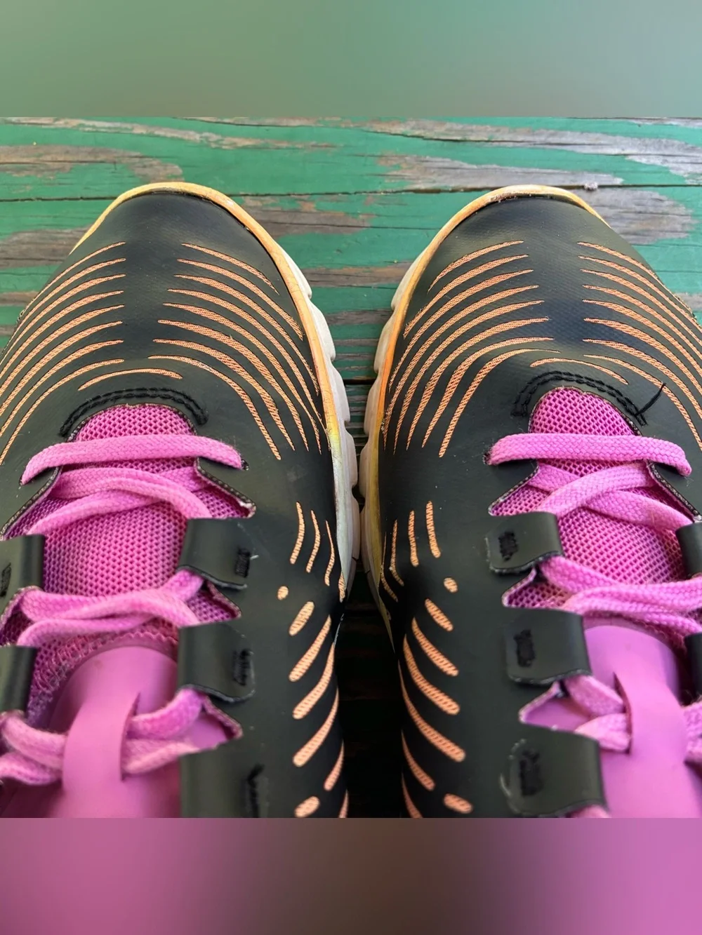 Nike lightweight athletic